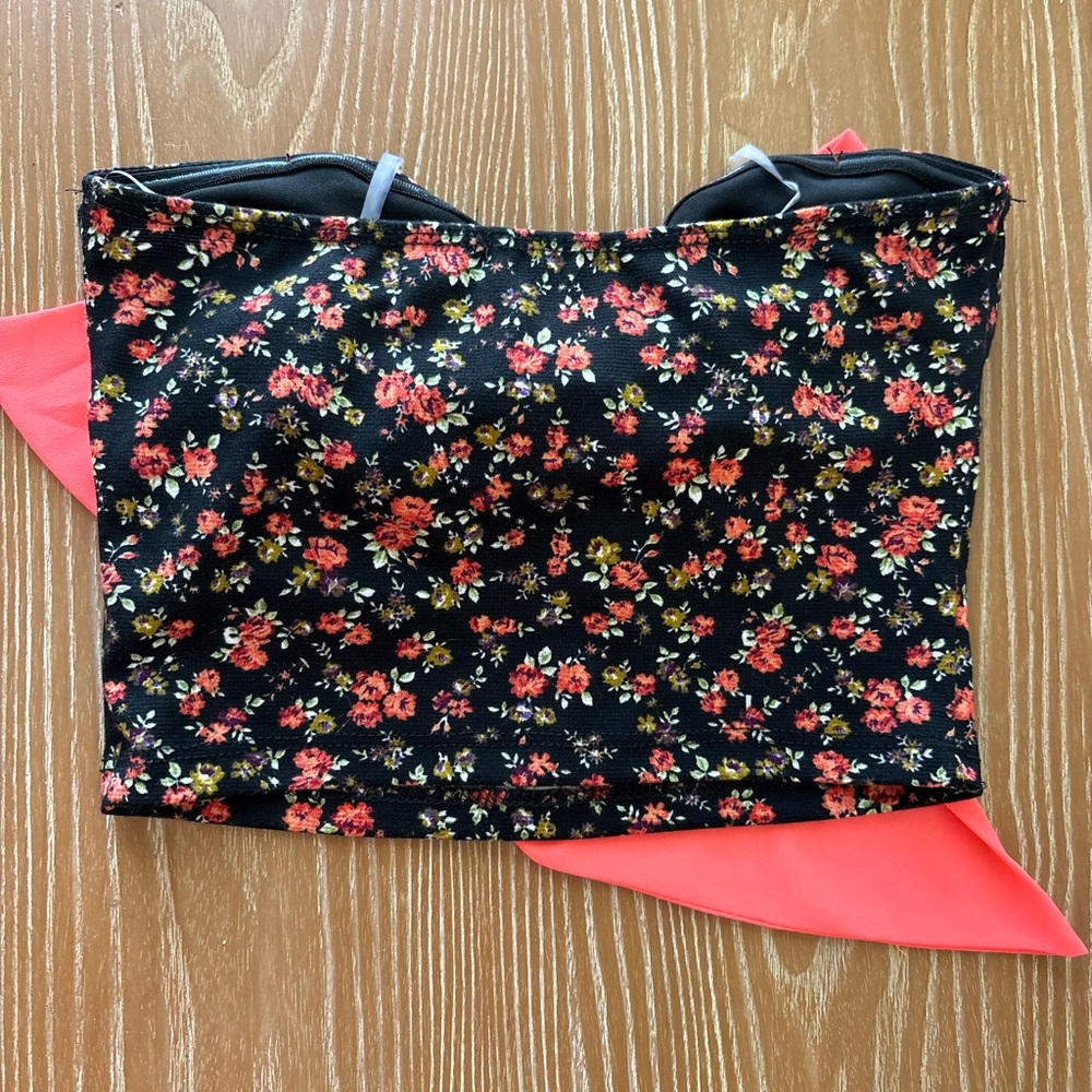 Charlotte Russe Coral Pink Bow Tube Top - Picture 3 of 4